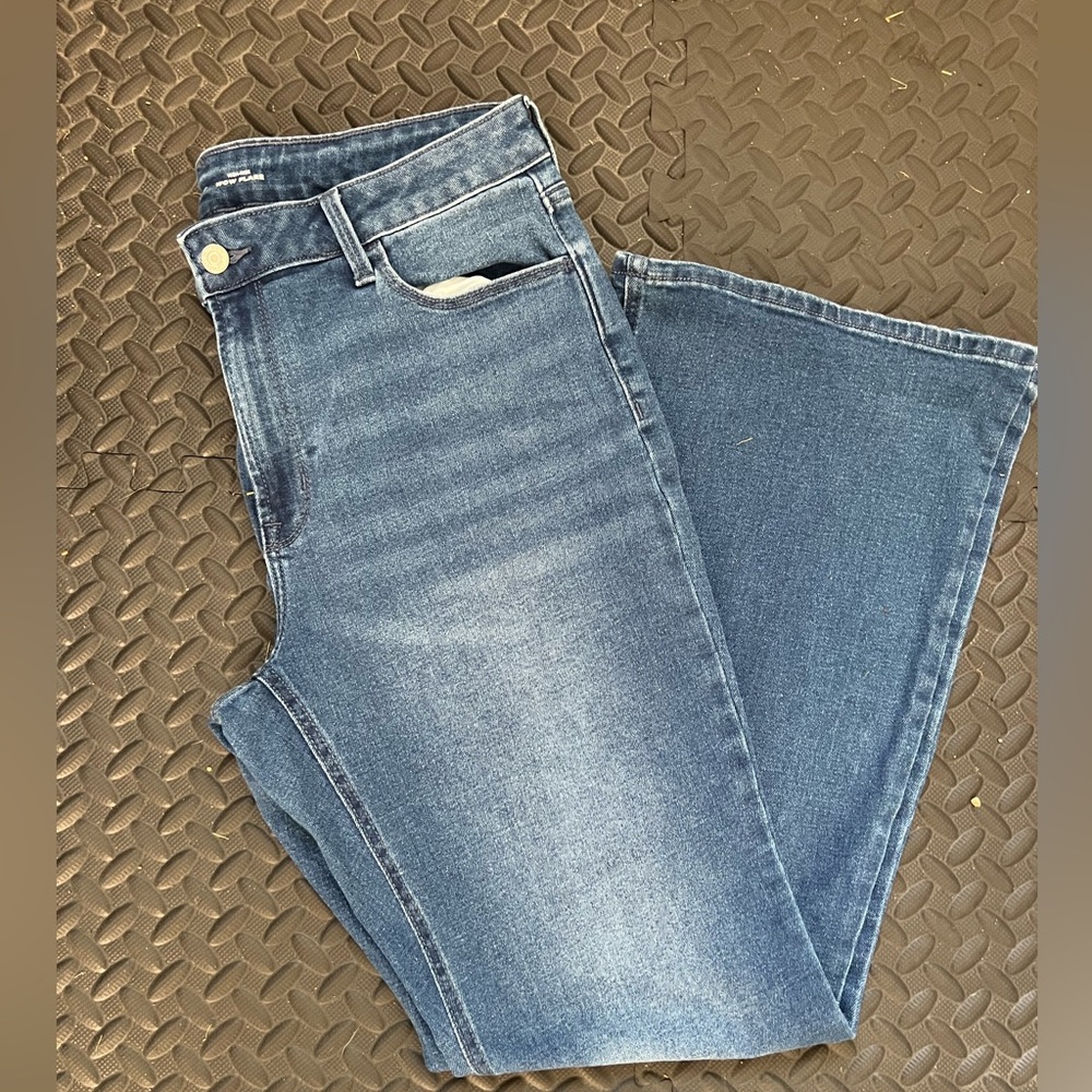 Old Navy Women's Blue Flare & Wide Leg Jeans